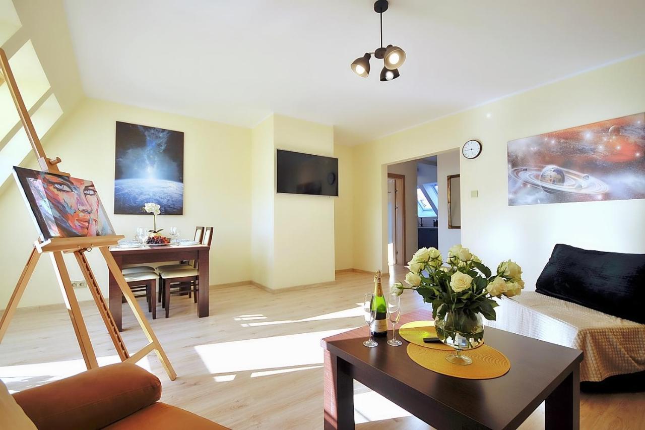 50 M Do Plazy Thobruk Apartamenty Piekna Dama Z Kolobrzegu Dış mekan fotoğraf