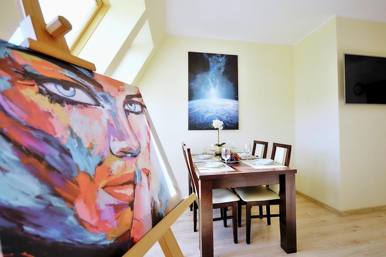 50 M Do Plazy Thobruk Apartamenty Piekna Dama Z Kolobrzegu Dış mekan fotoğraf