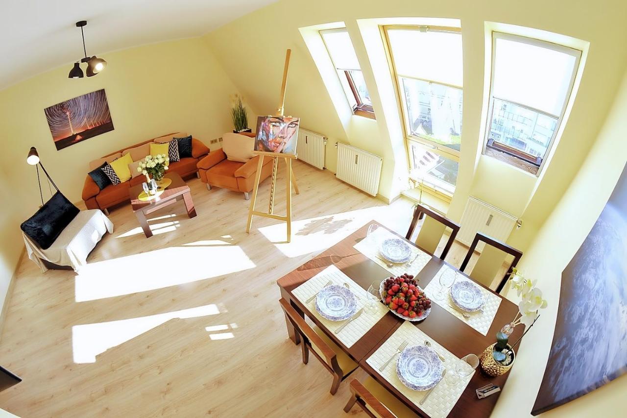 50 M Do Plazy Thobruk Apartamenty Piekna Dama Z Kolobrzegu Dış mekan fotoğraf