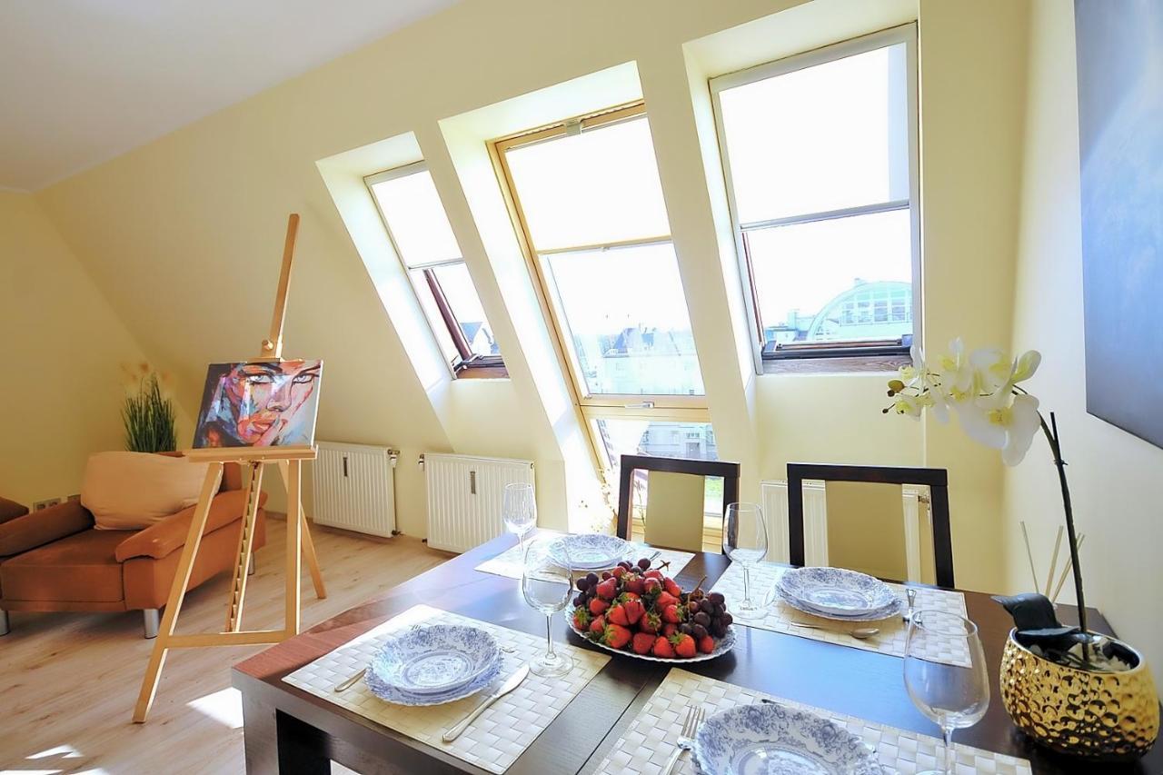 50 M Do Plazy Thobruk Apartamenty Piekna Dama Z Kolobrzegu Dış mekan fotoğraf